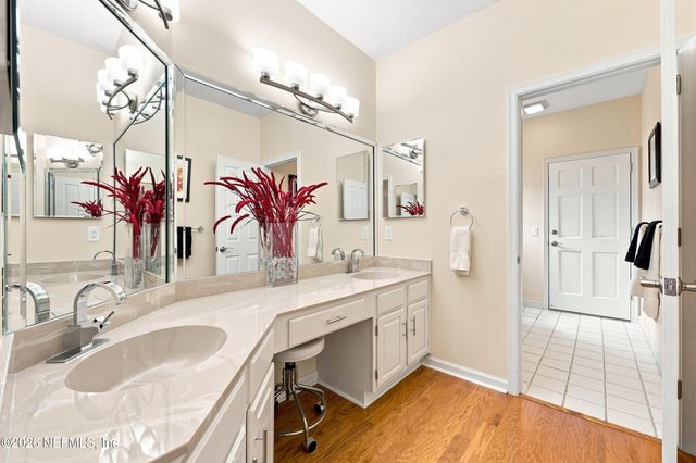 3621 SILVERY Lane, Jacksonville, FL 32217