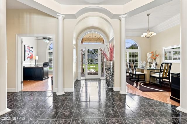 3621 SILVERY Lane, Jacksonville, FL 32217