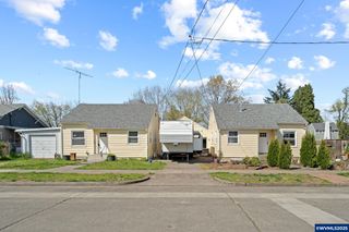 35 W Mary St, Lebanon, OR 97355