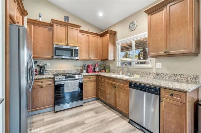 6336 W Wrenwood, Fresno, CA 93723