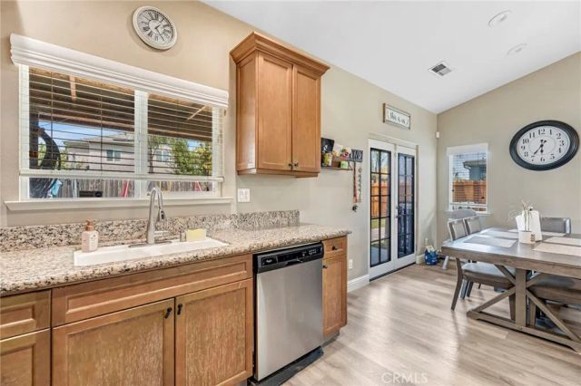 6336 W Wrenwood, Fresno, CA 93723