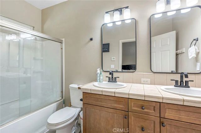 6336 W Wrenwood, Fresno, CA 93723