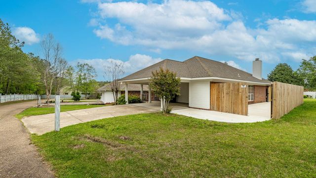 47 Overlook Point, Hattiesburg, MS 39402