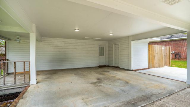 47 Overlook Point, Hattiesburg, MS 39402