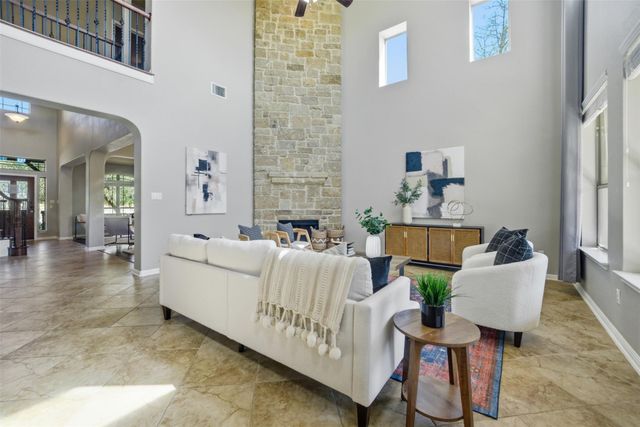 16100 Spillman Ranch LOOP, Austin, TX 78738