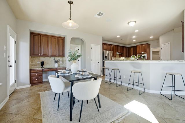 16100 Spillman Ranch LOOP, Austin, TX 78738