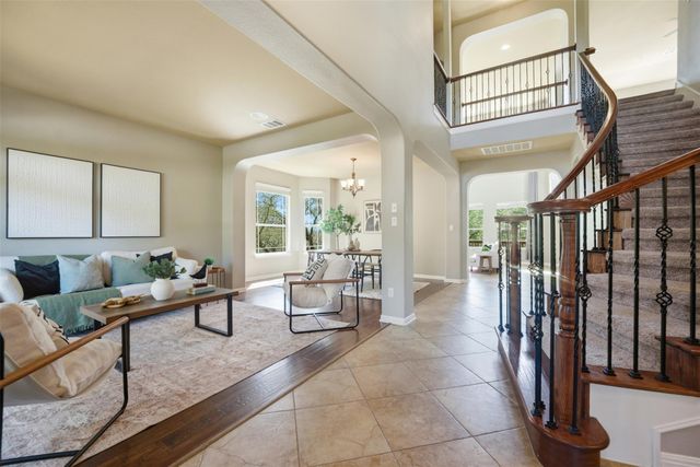 16100 Spillman Ranch LOOP, Austin, TX 78738