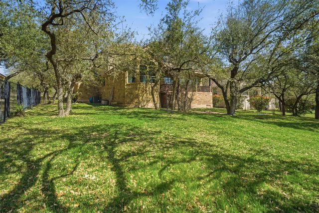 16100 Spillman Ranch LOOP, Austin, TX 78738
