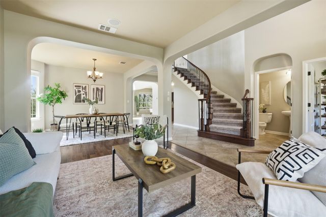 16100 Spillman Ranch LOOP, Austin, TX 78738