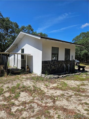4300 W Roadrunner Court, Homosassa, FL 34446