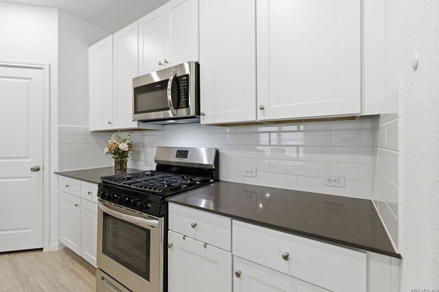 6067 Draw Loop, Bulverde, TX 78163