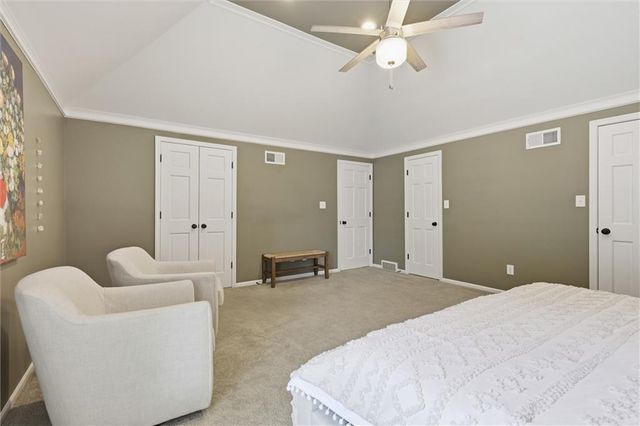 3015 W 83rd Street, Leawood, KS 66206