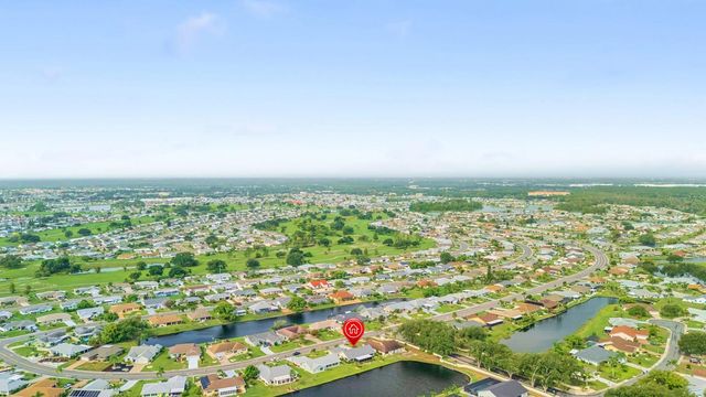 2023 EL RANCHO DRIVE, Sun City Center, FL 33573