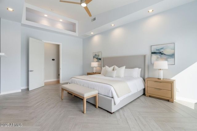 9433 S Stanley Place, Tempe, AZ 85284