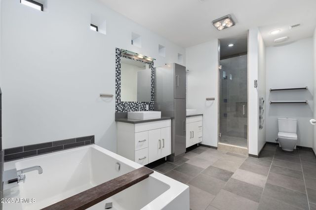 9433 S Stanley Place, Tempe, AZ 85284