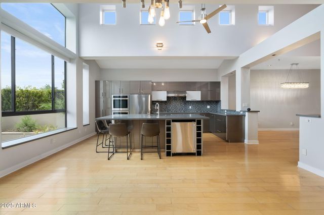 9433 S Stanley Place, Tempe, AZ 85284