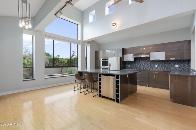 9433 S Stanley Place, Tempe, AZ 85284