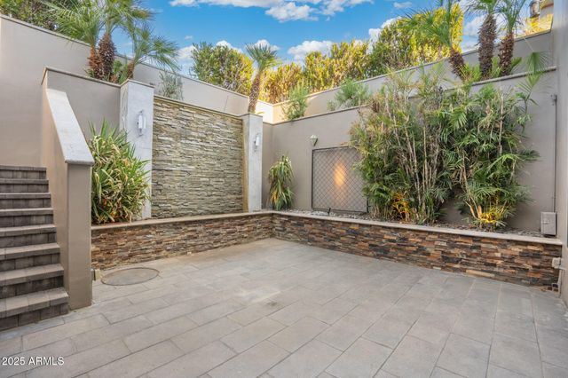 9433 S Stanley Place, Tempe, AZ 85284