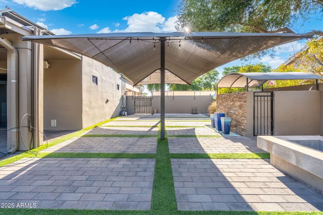 9433 S Stanley Place, Tempe, AZ 85284