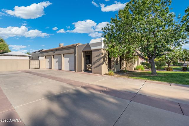9433 S Stanley Place, Tempe, AZ 85284