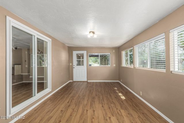 14813 N Swan Road, Tucson, AZ 85739