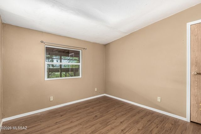 14813 N Swan Road, Tucson, AZ 85739