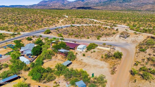 14813 N Swan Road, Tucson, AZ 85739