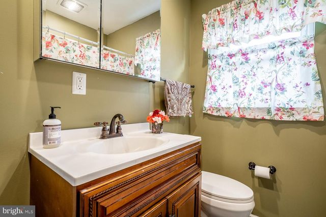 1103 HIGHLAND AVE, Cinnaminson, NJ 08077