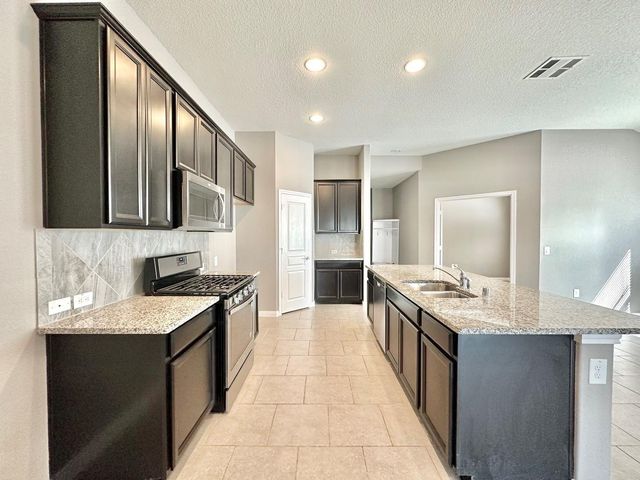 5123 Rue Dela Croix Drive, Katy, TX 77493