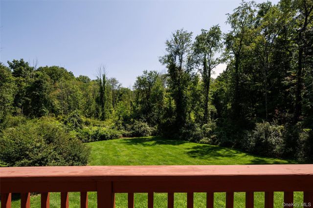 555 Plutarch, Highland, NY 12528