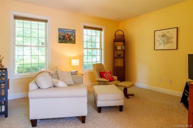 555 Plutarch, Highland, NY 12528