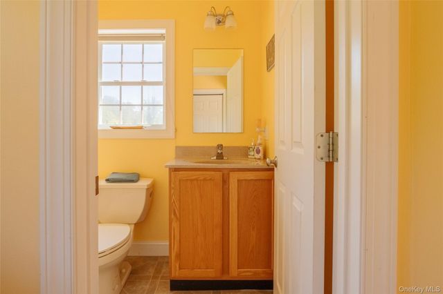 555 Plutarch, Highland, NY 12528