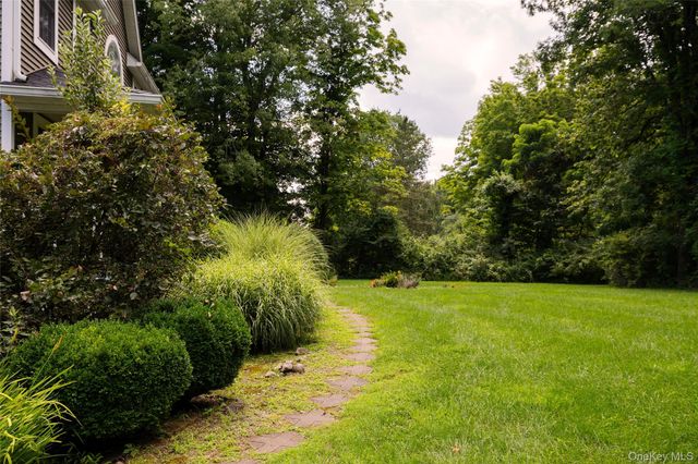 555 Plutarch, Highland, NY 12528