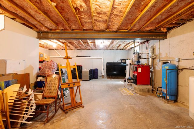 555 Plutarch, Highland, NY 12528