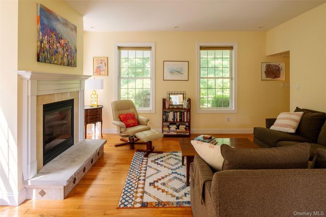 555 Plutarch, Highland, NY 12528