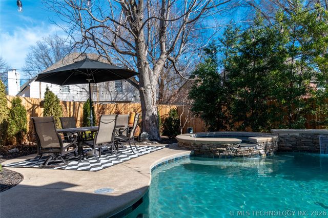 9903 S 99th East Avenue, Tulsa, OK 74133