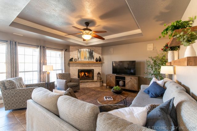 9903 S 99th East Avenue, Tulsa, OK 74133