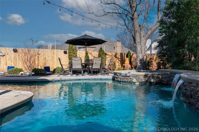 9903 S 99th East Avenue, Tulsa, OK 74133