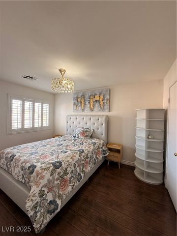 6643 Montezuma Castle Lane, North Las Vegas, NV 89084