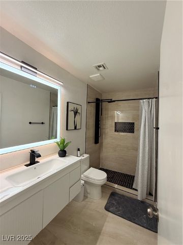 6643 Montezuma Castle Lane, North Las Vegas, NV 89084