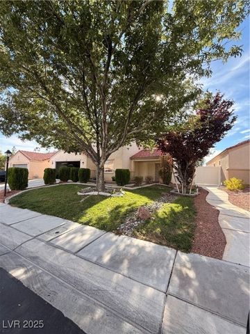 6643 Montezuma Castle Lane, North Las Vegas, NV 89084
