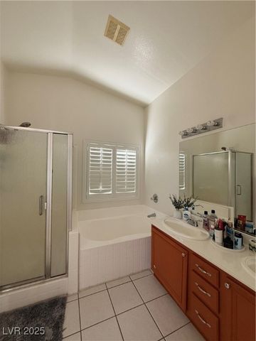 6643 Montezuma Castle Lane, North Las Vegas, NV 89084