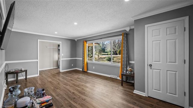 5217 Overlea Drive, Greensboro, NC 27407