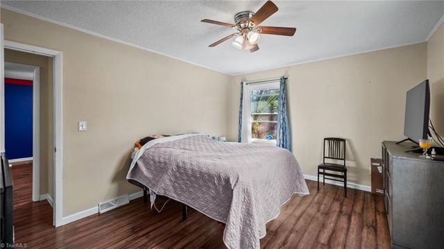 5217 Overlea Drive, Greensboro, NC 27407