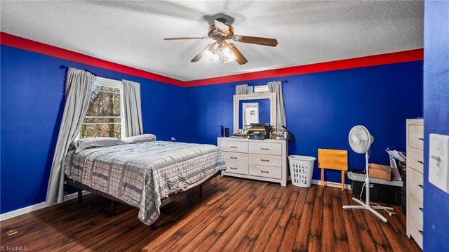 5217 Overlea Drive, Greensboro, NC 27407