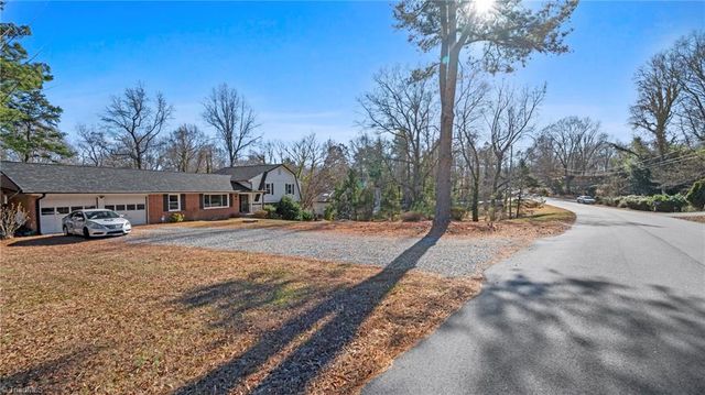 5217 Overlea Drive, Greensboro, NC 27407