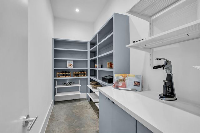 1216 Malone Street, Houston, TX 77007
