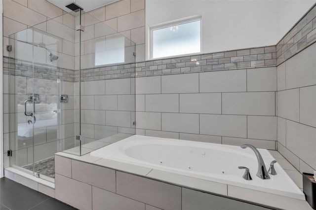 1216 Malone Street, Houston, TX 77007