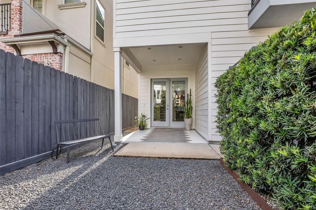 1216 Malone Street, Houston, TX 77007