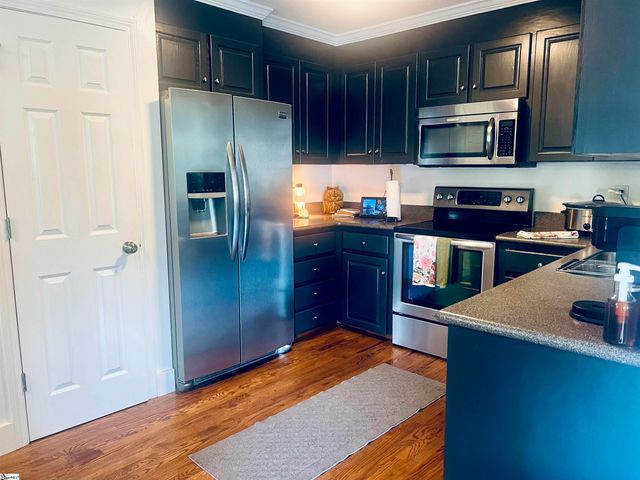 201 Cox Ridge Court, Travelers Rest, SC 29690